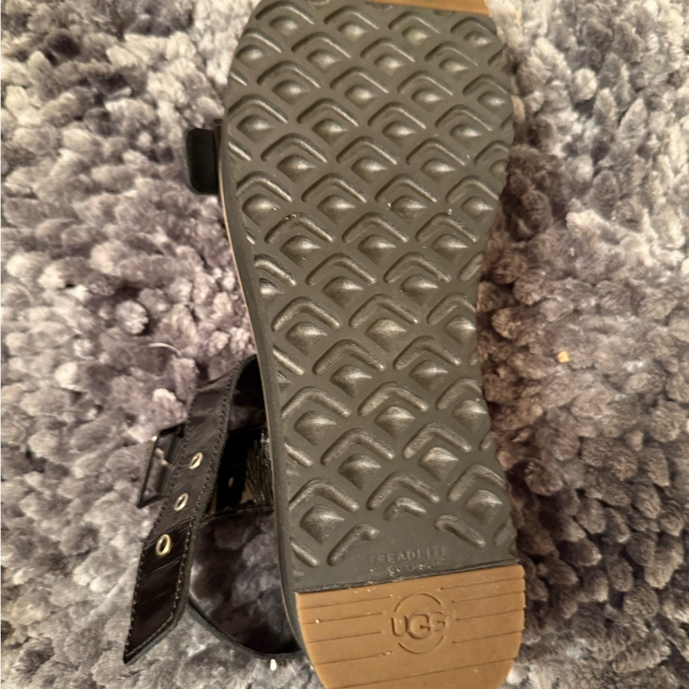 Black Platform Sandals Ugg brand - Picture 5 of 6